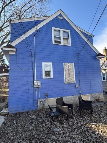 4952 N 25th STREET, Milwaukee, WI 53209
