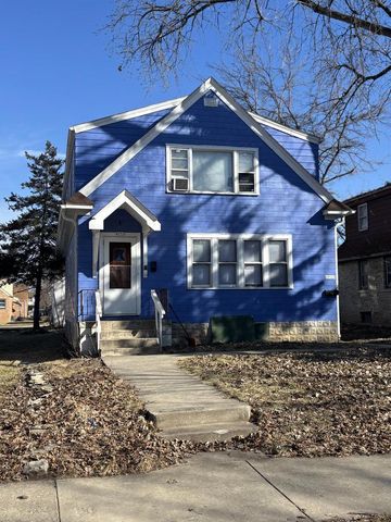 4952 N 25th STREET, Milwaukee, WI 53209