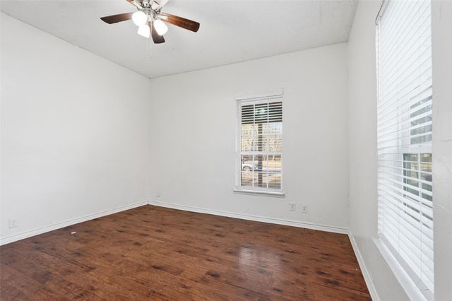 900 W Morgan, Denison, TX 75020