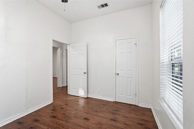 900 W Morgan, Denison, TX 75020