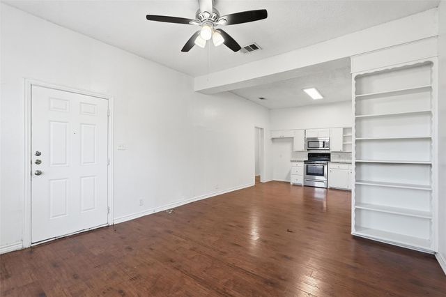 900 W Morgan, Denison, TX 75020