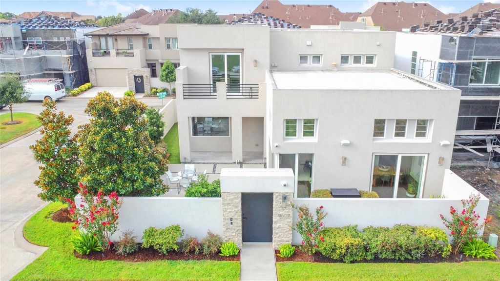 11606 Royal Parkside Place, Houston, TX 77082