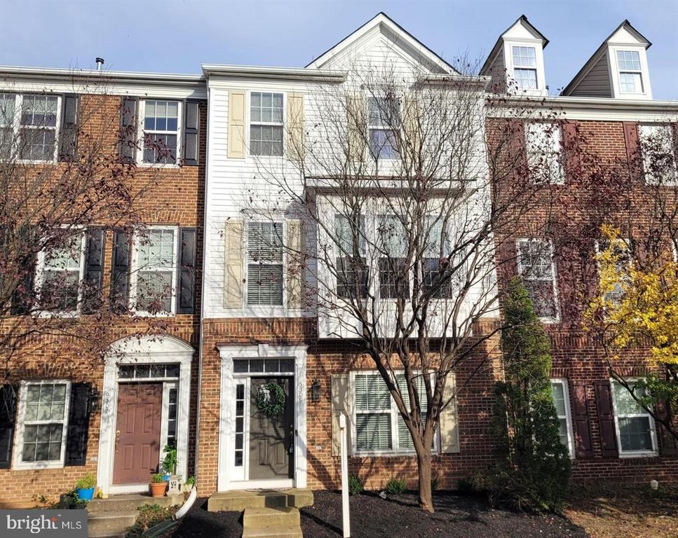 5309 GRANITE STEP TRL, Centreville, VA 20120