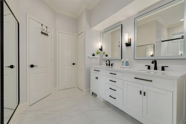 9308 HUNTINGTON PARK WAY, Tampa, FL 33647