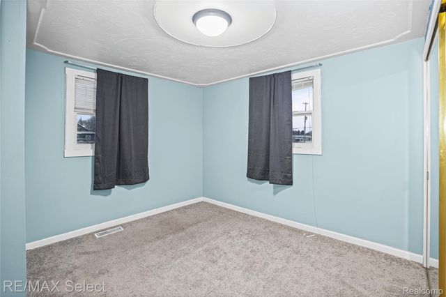 11576 Hamilton Street, Vienna Charter Township, MI 48420