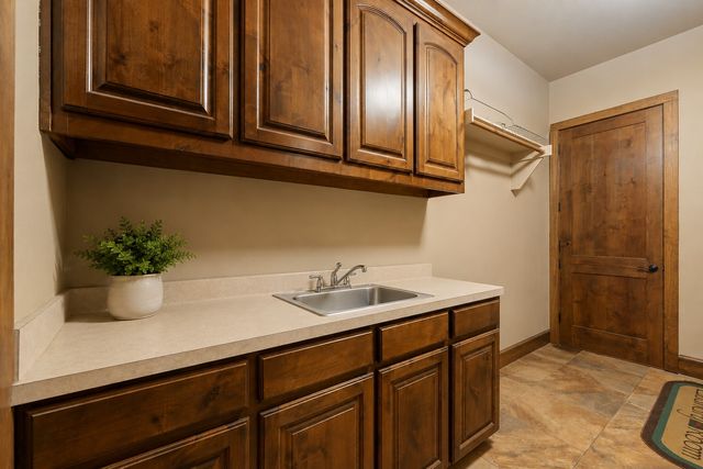124 True Grit Court, Weatherford, TX 76088