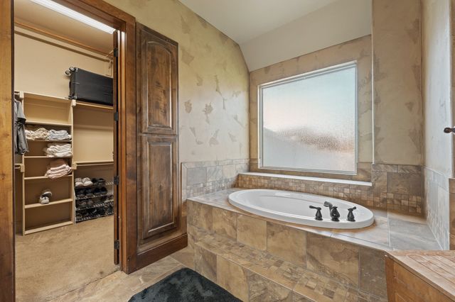 124 True Grit Court, Weatherford, TX 76088