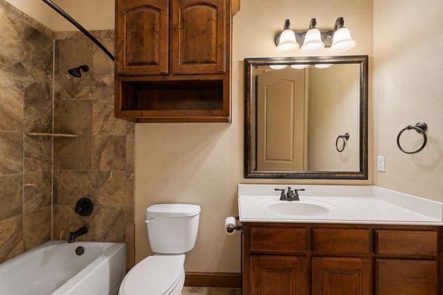 124 True Grit Court, Weatherford, TX 76088