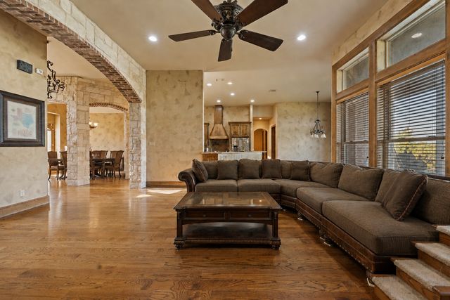 124 True Grit Court, Weatherford, TX 76088