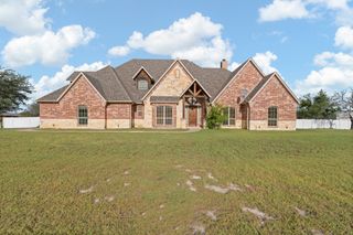 124 True Grit Court, Weatherford, TX 76088