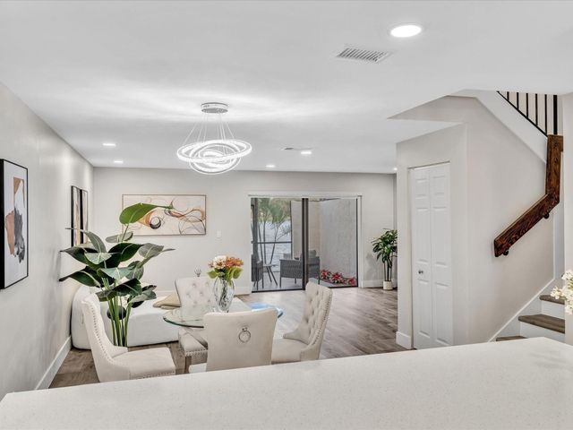 1381 NW 99th Avenue 172, Pembroke Pines, FL 33024