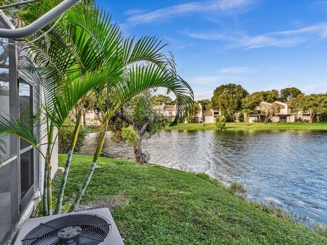 1381 NW 99th Avenue 172, Pembroke Pines, FL 33024