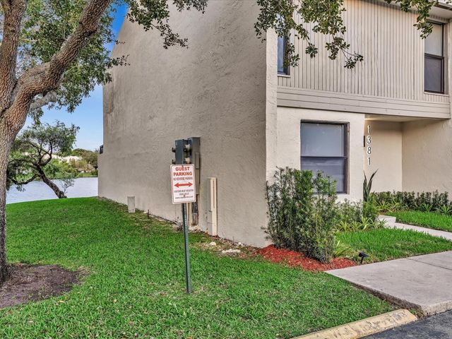 1381 NW 99th Avenue 172, Pembroke Pines, FL 33024