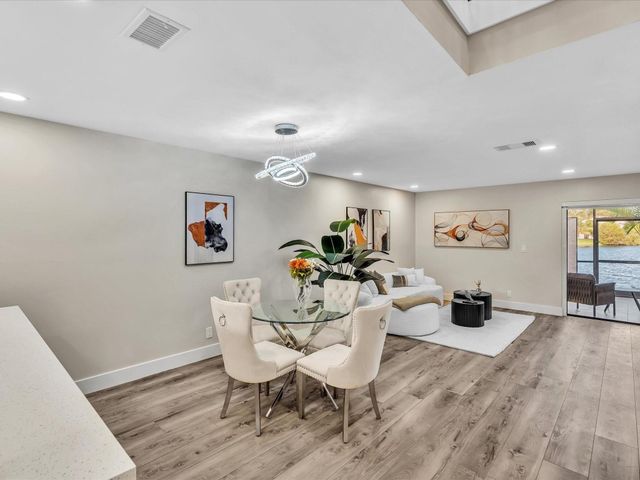 1381 NW 99th Avenue 172, Pembroke Pines, FL 33024