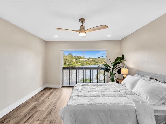 1381 NW 99th Avenue 172, Pembroke Pines, FL 33024