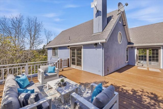 19350 El Cerro, Aromas, CA 95004