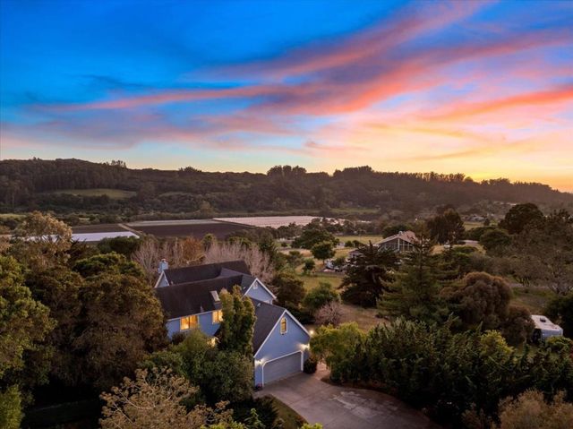 19350 El Cerro, Aromas, CA 95004