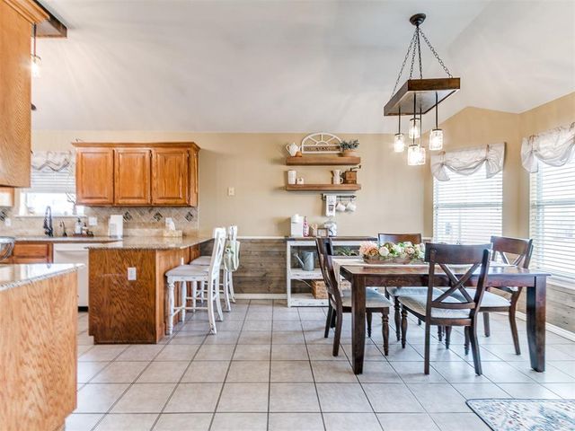 2305 SW 93rd Street, Oklahoma City, OK 73159