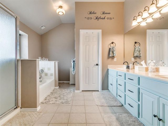 2305 SW 93rd Street, Oklahoma City, OK 73159