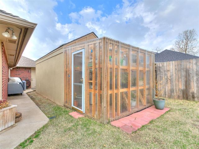 2305 SW 93rd Street, Oklahoma City, OK 73159