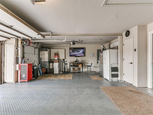 2305 SW 93rd Street, Oklahoma City, OK 73159