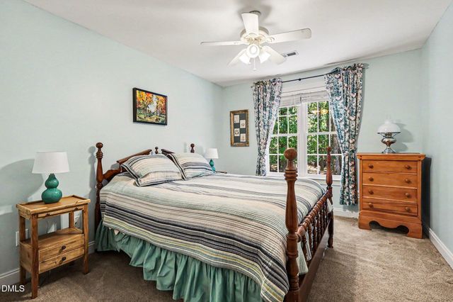 178 Caledonia Lane, Clayton, NC 27520