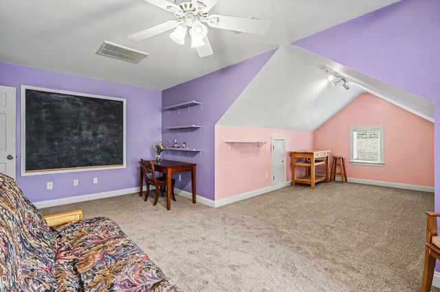 178 Caledonia Lane, Clayton, NC 27520