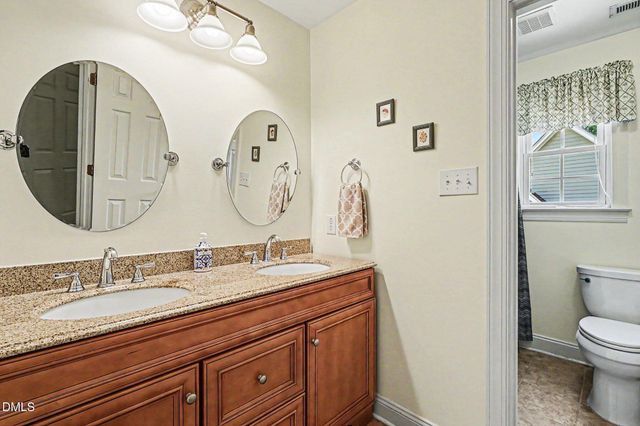 178 Caledonia Lane, Clayton, NC 27520
