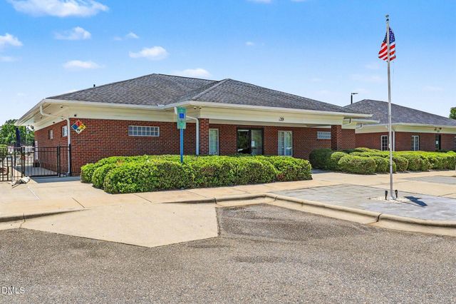 178 Caledonia Lane, Clayton, NC 27520