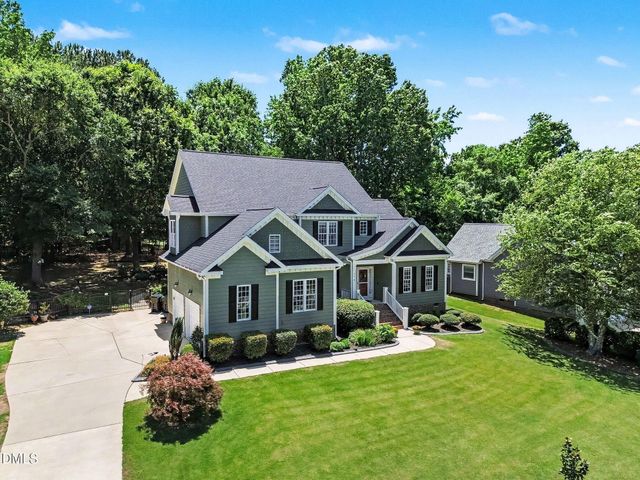 178 Caledonia Lane, Clayton, NC 27520