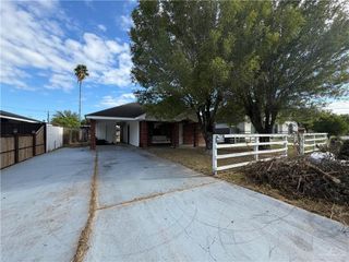 1302 Sago Palm Street, Alamo, TX 78516