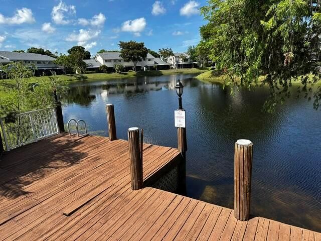 2173 Discovery Circle W, Deerfield Beach, FL 33442
