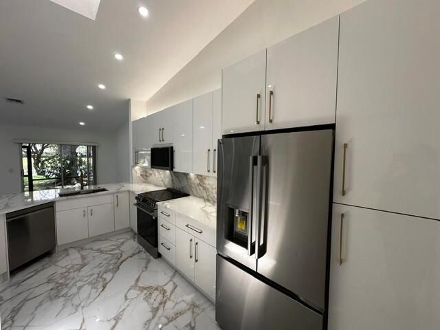 2173 Discovery Circle W, Deerfield Beach, FL 33442