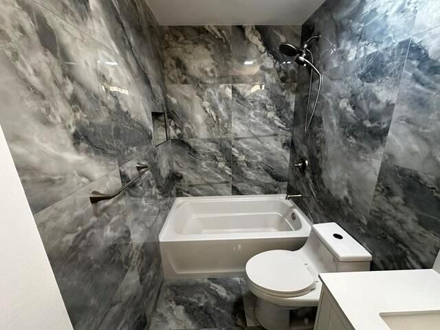 2173 Discovery Circle W, Deerfield Beach, FL 33442