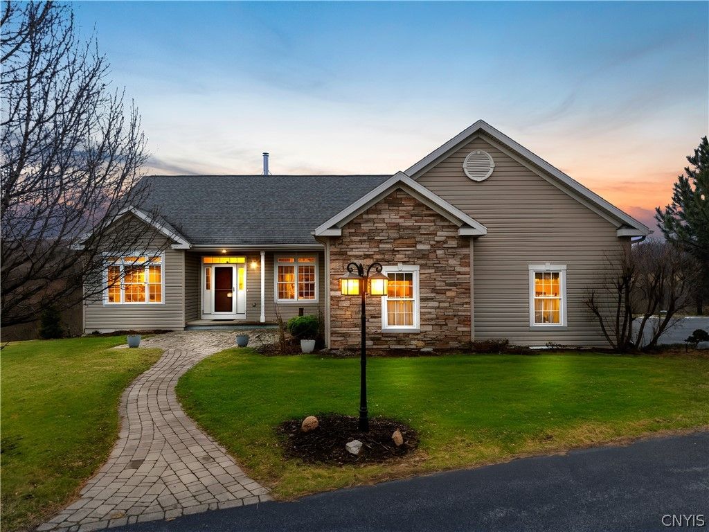 4448 Bussey Road, Onondaga, NY 13215