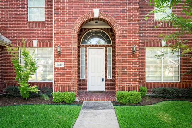 3210 Birkshire Lane, Richardson, TX 75082
