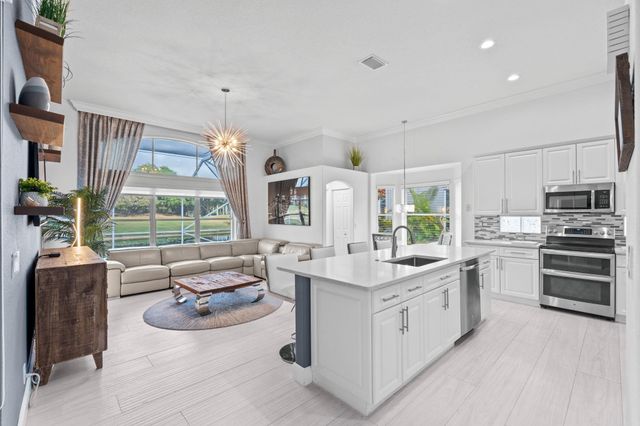 6344 Old Medinah Circle, Lake Worth, FL 33463