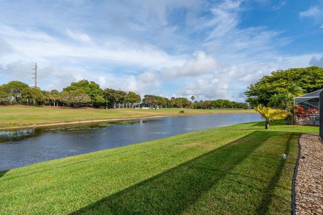 6344 Old Medinah Circle, Lake Worth, FL 33463