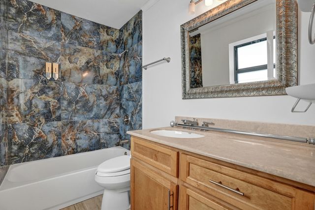 2674 NE 8th Court, Pompano Beach, FL 33062