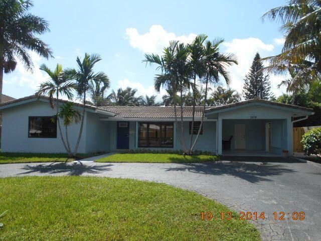 2674 NE 8th Court, Pompano Beach, FL 33062