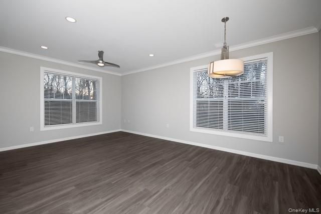 1 Charles Pond Drive 9-925, Coram, NY 11727