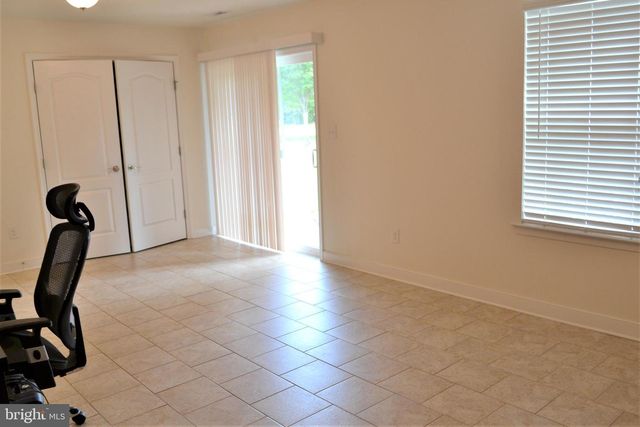 37 REPRESENTATIVE LN, Dover, DE 19904