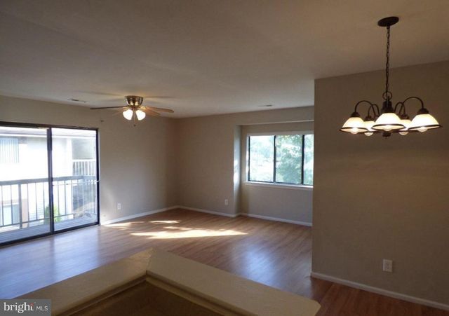 808 BRITTON PL, Voorhees, NJ 08043