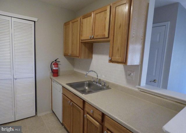 808 BRITTON PL, Voorhees, NJ 08043