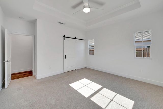 12443 Columba Way, Rancho Cordova, CA 95742