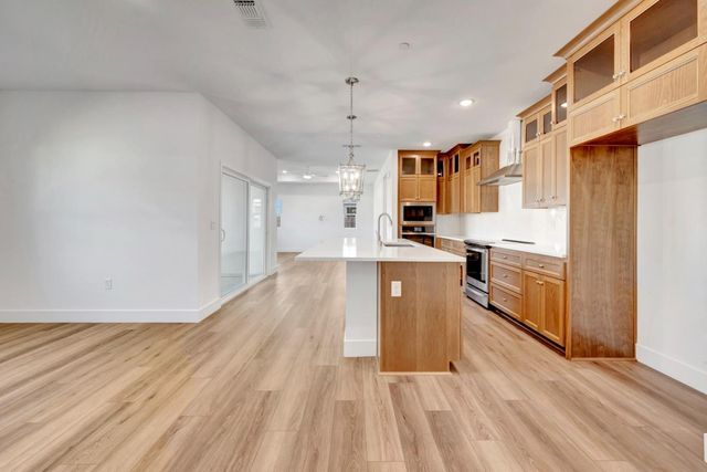 12443 Columba Way, Rancho Cordova, CA 95742