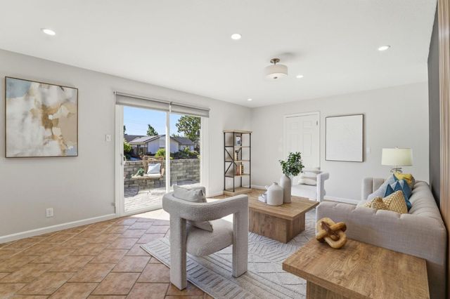 1079 The Dalles Avenue, Sunnyvale, CA 94087