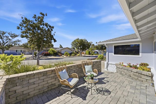 1079 The Dalles Avenue, Sunnyvale, CA 94087