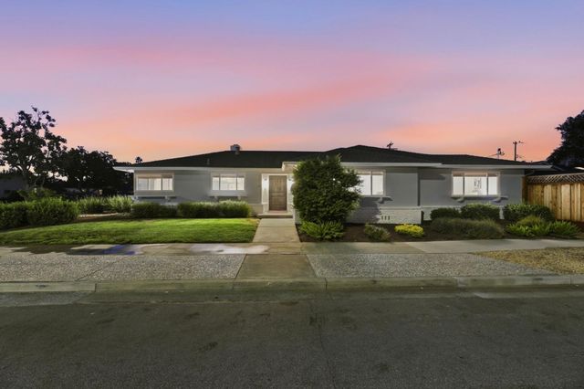 1079 The Dalles Avenue, Sunnyvale, CA 94087