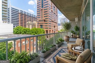 44 Peachtree Place NW 730, Atlanta, GA 30309